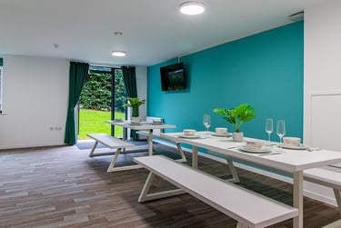 1 bed house, De Walden Way, City Centre, Bradford, BD71BD - Image 10